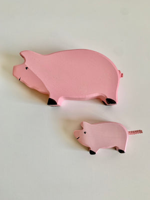 Pig and Piglet, Wooden Farm Animals Pig and Piglet, Wooden Farm Animals